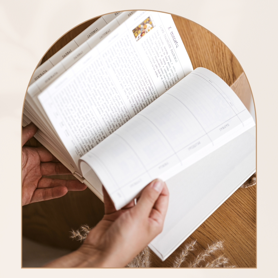 PDF Knyga "Apie mane KALBA TARO 0.KVAILYS"
